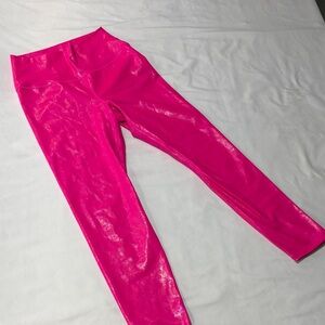 Carbon38 High Rise 7/8 Takara Shine Leggings in Pink by Carbon 38 size Medium